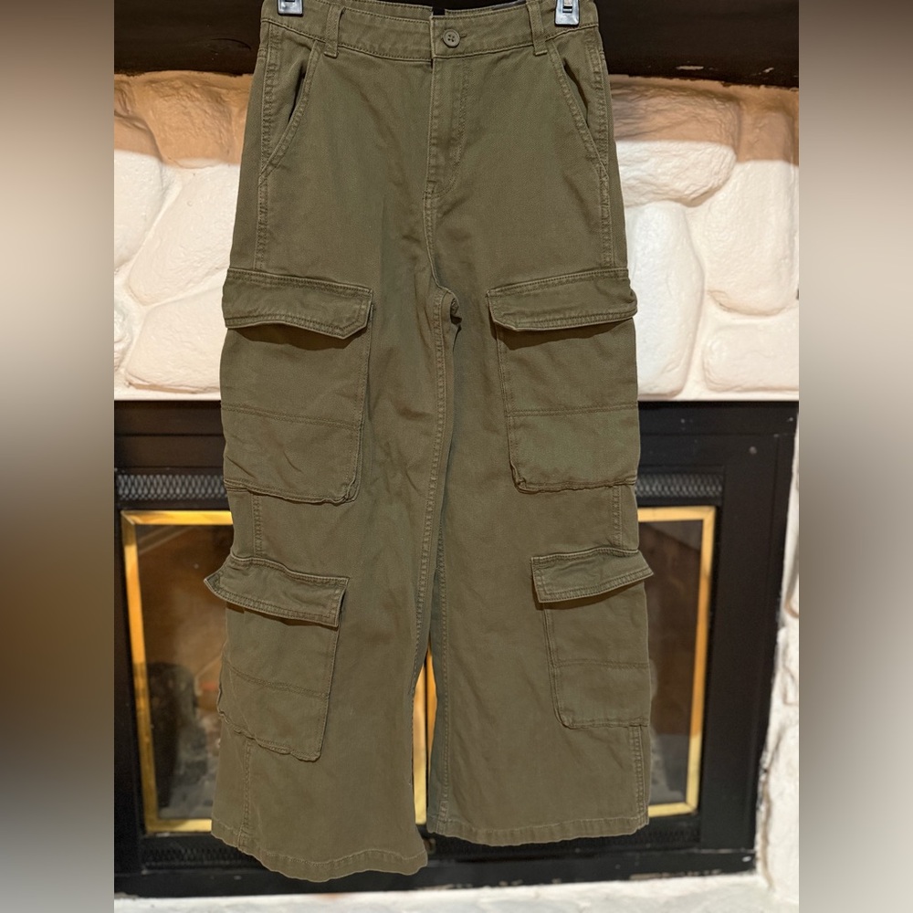 H&M Women's Green Cargo Pants